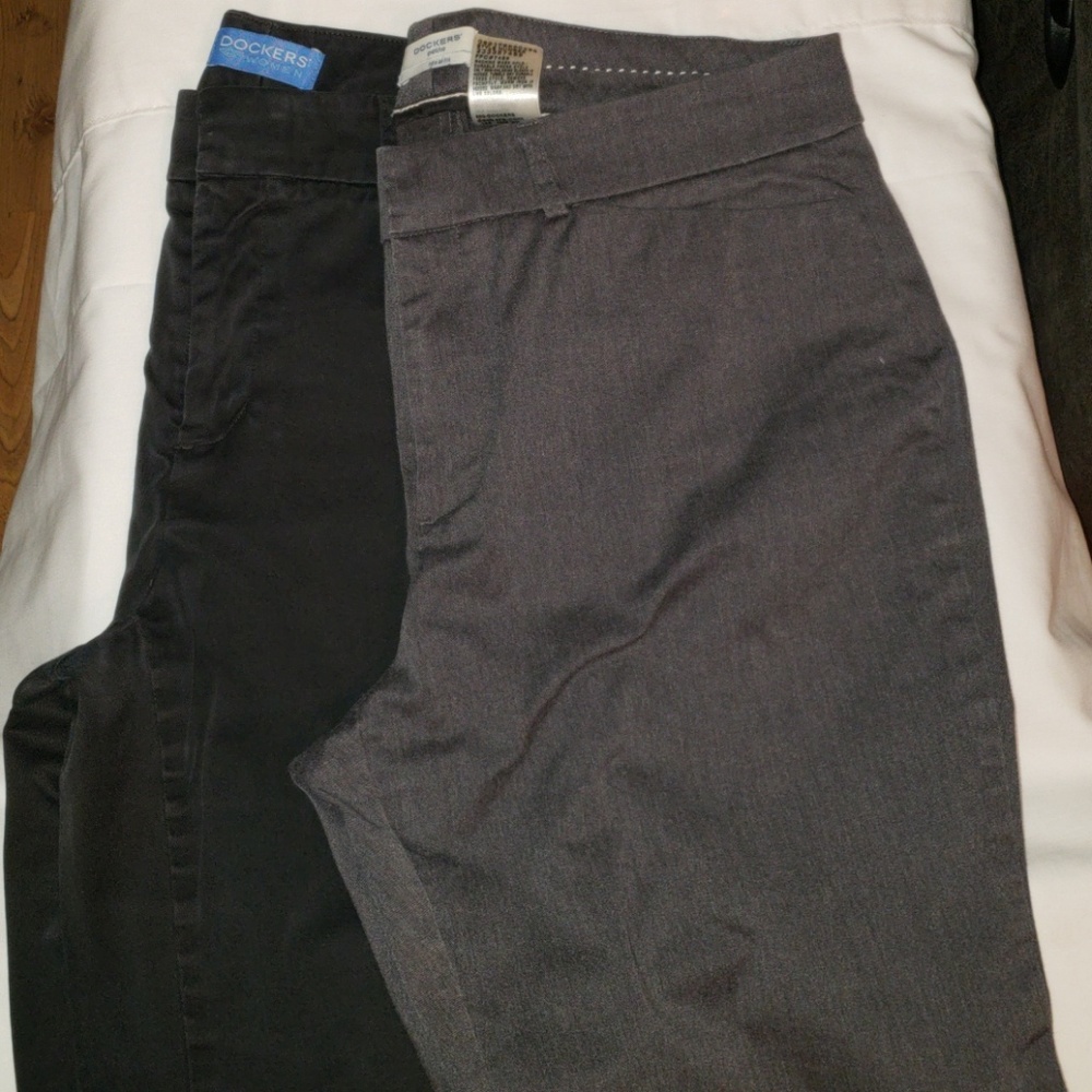 👀 Dockers, 2 Pairs, one black & one gray Sz 12P.